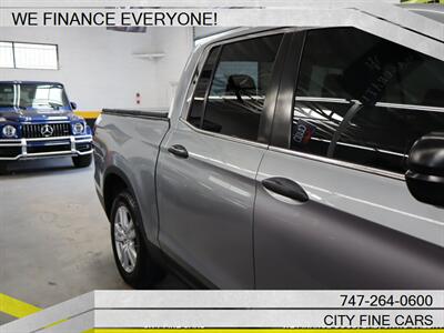 2017 Honda Ridgeline RT   - Photo 11 - Panorama City, CA 91402