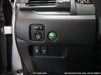 2017 Honda Ridgeline RT   - Photo 17 - Panorama City, CA 91402