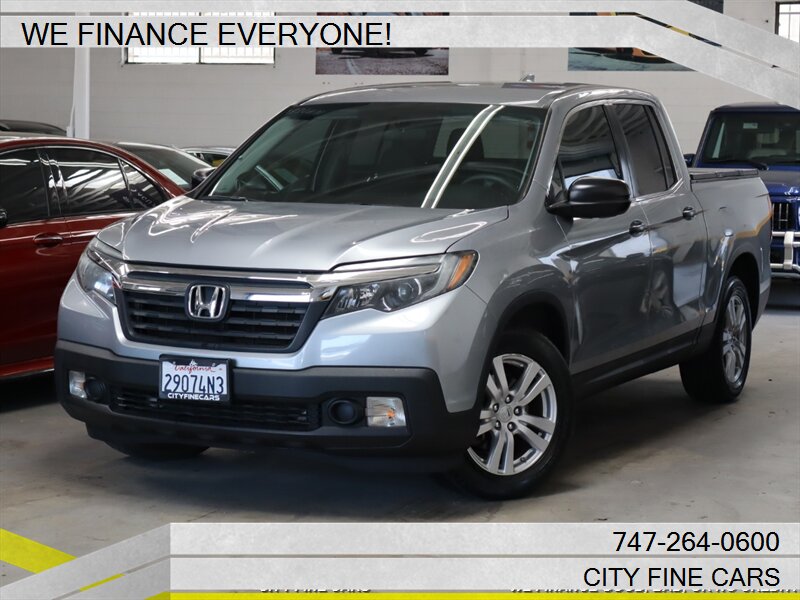 2017 Honda Ridgeline RT - Photo 1 - Panorama City, CA 91402