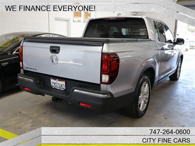 2017 Honda Ridgeline RT   - Photo 9 - Panorama City, CA 91402