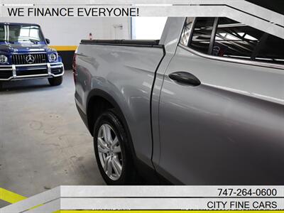 2017 Honda Ridgeline RT   - Photo 10 - Panorama City, CA 91402