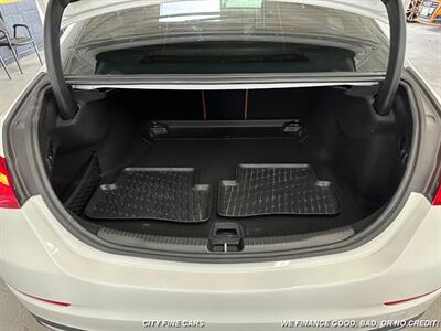 2022 Mercedes-Benz C 300   - Photo 33 - Panorama City, CA 91402