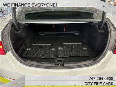 2022 Mercedes-Benz C 300   - Photo 33 - Panorama City, CA 91402