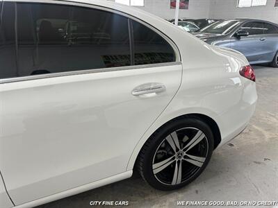 2022 Mercedes-Benz C 300   - Photo 6 - Panorama City, CA 91402