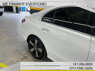 2022 Mercedes-Benz C 300   - Photo 10 - Panorama City, CA 91402