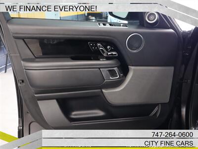 2020 Land Rover Range Rover P525 HSE   - Photo 14 - Panorama City, CA 91402