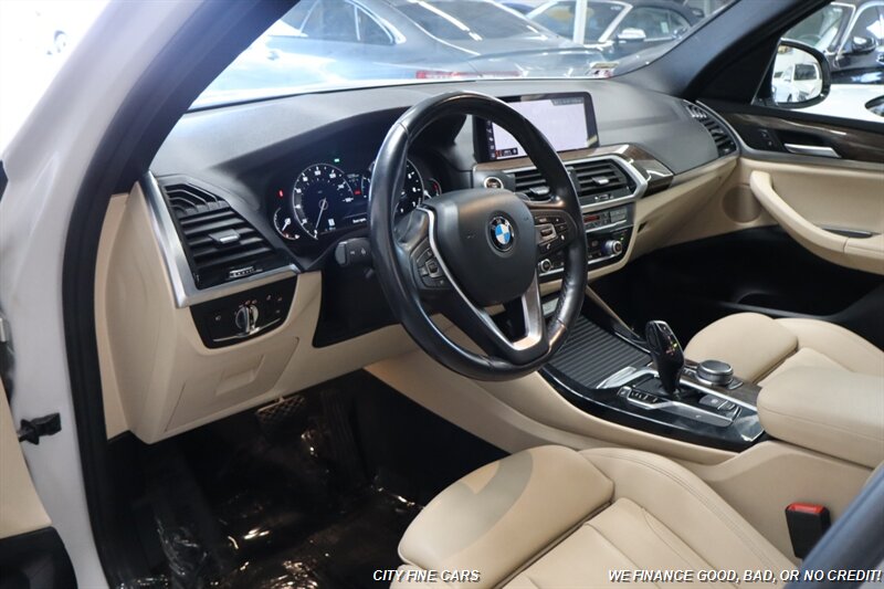 2019 BMW X3 30i photo 16