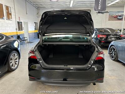 2022 Toyota Camry LE   - Photo 28 - Panorama City, CA 91402