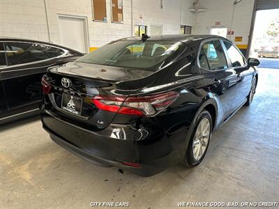 2022 Toyota Camry LE   - Photo 9 - Panorama City, CA 91402