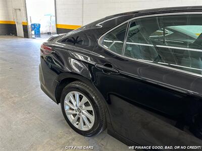 2022 Toyota Camry LE   - Photo 10 - Panorama City, CA 91402