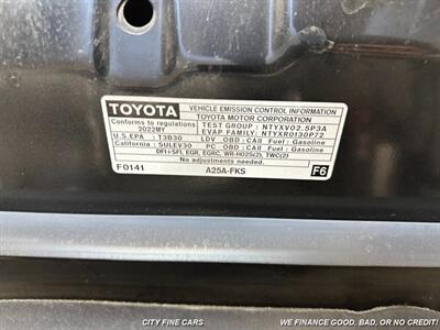 2022 Toyota Camry LE   - Photo 32 - Panorama City, CA 91402