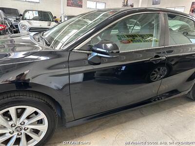 2022 Toyota Camry LE   - Photo 4 - Panorama City, CA 91402