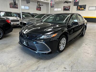 2022 Toyota Camry LE   - Photo 2 - Panorama City, CA 91402