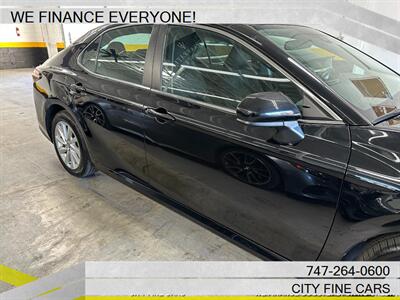 2022 Toyota Camry LE   - Photo 12 - Panorama City, CA 91402