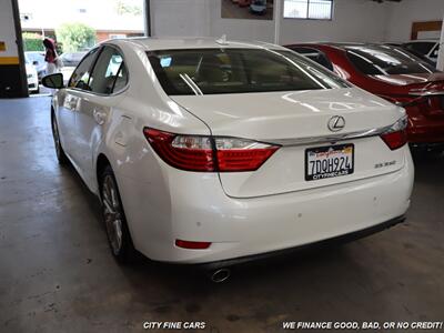 2014 Lexus ES   - Photo 7 - Panorama City, CA 91402