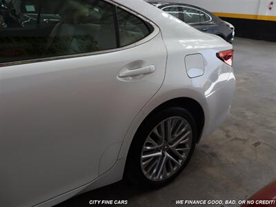2014 Lexus ES   - Photo 6 - Panorama City, CA 91402