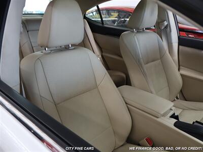 2014 Lexus ES   - Photo 29 - Panorama City, CA 91402