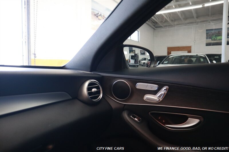2019 Mercedes-Benz C 300 - Photo 24 - Panorama City, CA 91402
