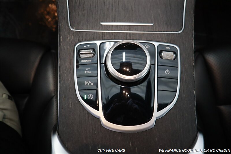 2019 Mercedes-Benz C 300 - Photo 23 - Panorama City, CA 91402