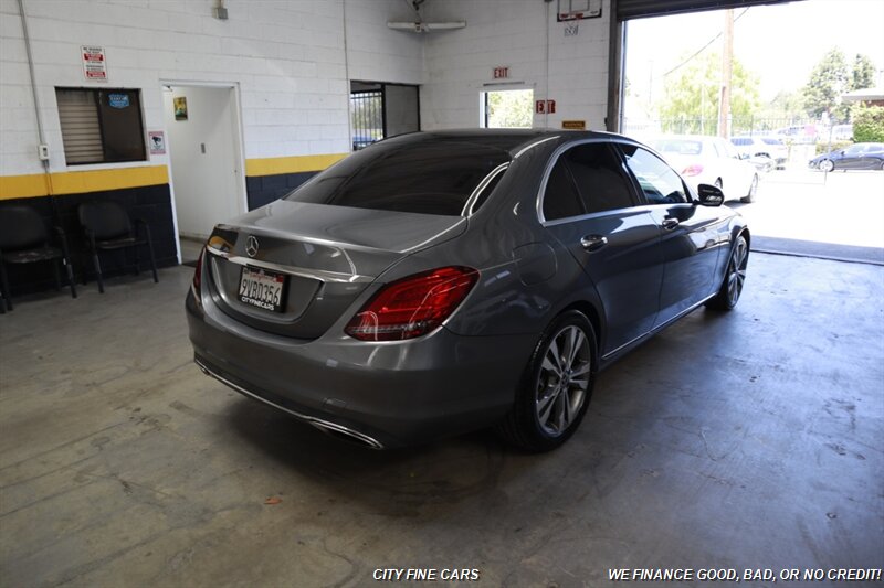 2019 Mercedes-Benz C 300 - Photo 9 - Panorama City, CA 91402