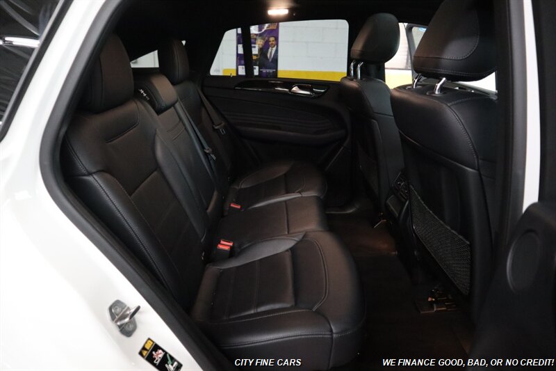 2019 Mercedes-Benz AMG GLE 43 - Photo 35 - Panorama City, CA 91402