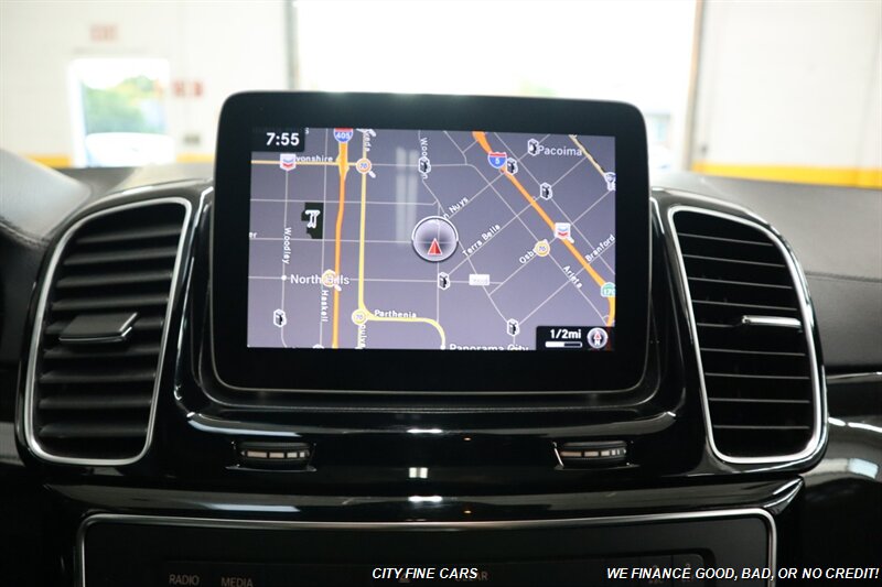 2019 Mercedes-Benz AMG GLE 43 - Photo 22 - Panorama City, CA 91402