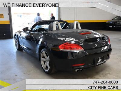 2015 BMW Z4 sDrive28i   - Photo 5 - Panorama City, CA 91402