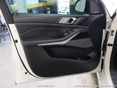 2019 BMW X7 xDrive50i   - Photo 16 - Panorama City, CA 91402