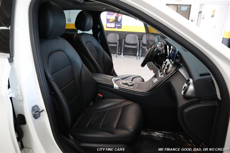 2019 Mercedes-Benz C 300 - Photo 33 - Panorama City, CA 91402
