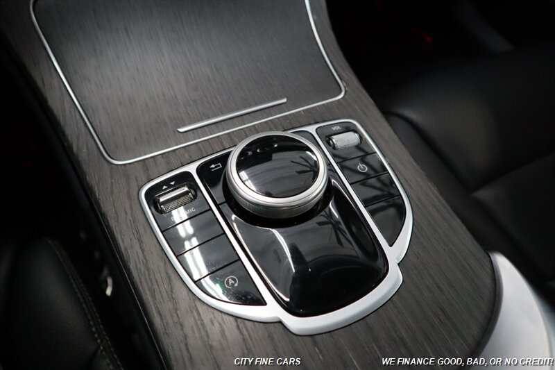 2019 Mercedes-Benz C 300 - Photo 25 - Panorama City, CA 91402