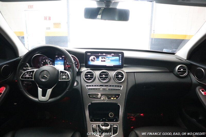 2019 Mercedes-Benz C 300 - Photo 17 - Panorama City, CA 91402