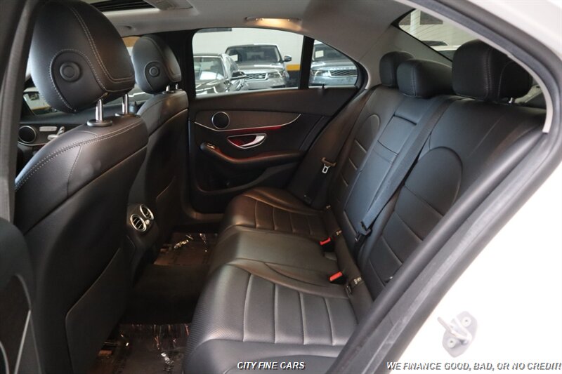 2019 Mercedes-Benz C 300 - Photo 31 - Panorama City, CA 91402