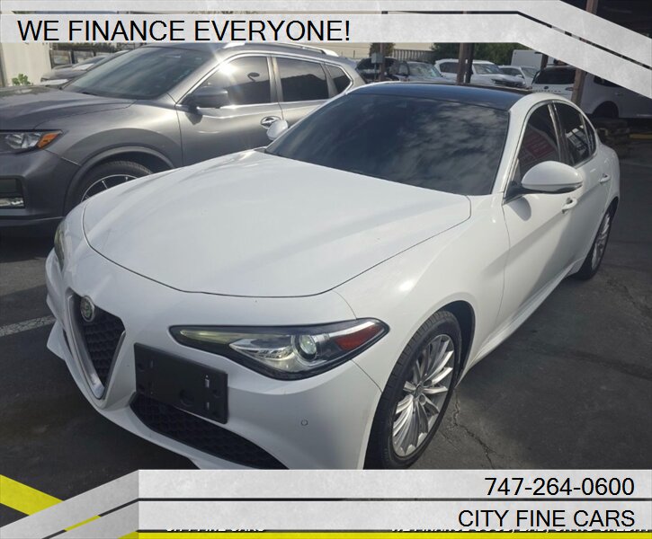 2021 Alfa Romeo Giulia Sprint   - Photo 1 - Panorama City, CA 91402