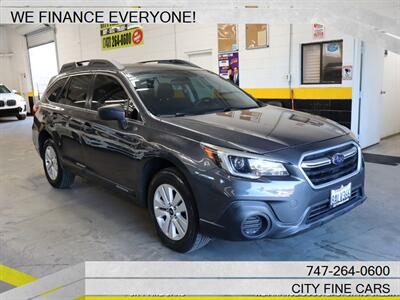 2018 Subaru Outback 2.5i   - Photo 13 - Panorama City, CA 91402
