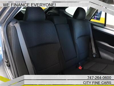 2018 Subaru Outback 2.5i   - Photo 31 - Panorama City, CA 91402
