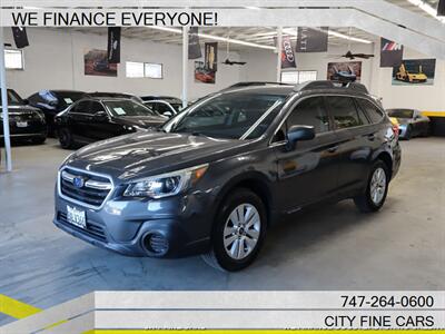 2018 Subaru Outback 2.5i   - Photo 2 - Panorama City, CA 91402