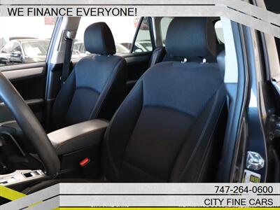 2018 Subaru Outback 2.5i   - Photo 27 - Panorama City, CA 91402