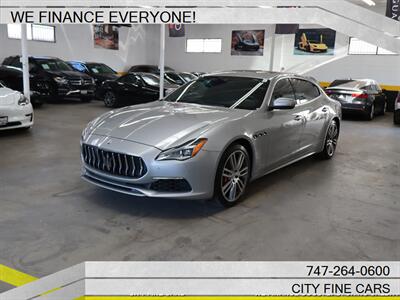 2018 Maserati Quattroporte S GranLusso   - Photo 2 - Panorama City, CA 91402