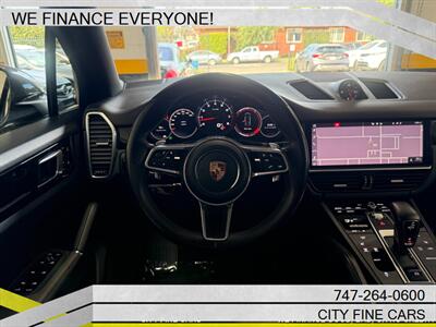 2020 Porsche Cayenne   - Photo 15 - Panorama City, CA 91402