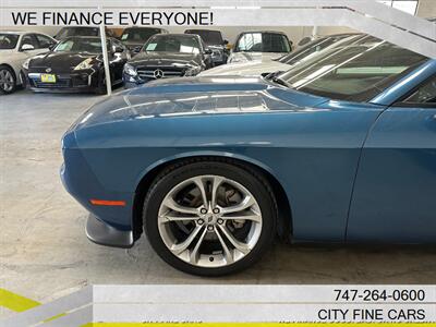 2021 Dodge Challenger GT   - Photo 3 - Panorama City, CA 91402