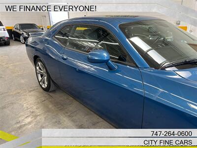 2021 Dodge Challenger GT   - Photo 10 - Panorama City, CA 91402