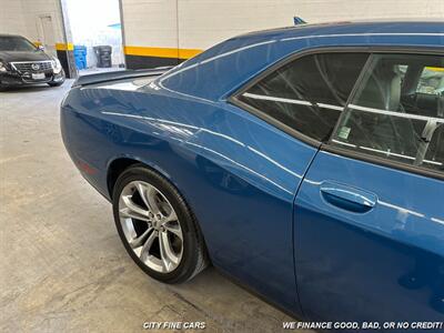 2021 Dodge Challenger GT   - Photo 9 - Panorama City, CA 91402