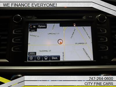2018 Toyota Highlander XLE   - Photo 19 - Panorama City, CA 91402