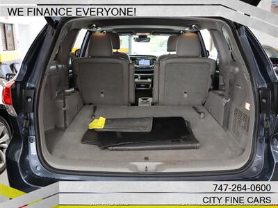 2018 Toyota Highlander XLE   - Photo 28 - Panorama City, CA 91402