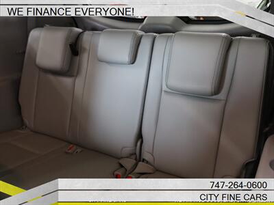 2018 Toyota Highlander XLE   - Photo 27 - Panorama City, CA 91402