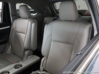 2018 Toyota Highlander XLE   - Photo 25 - Panorama City, CA 91402