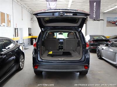 2018 Toyota Highlander XLE   - Photo 29 - Panorama City, CA 91402