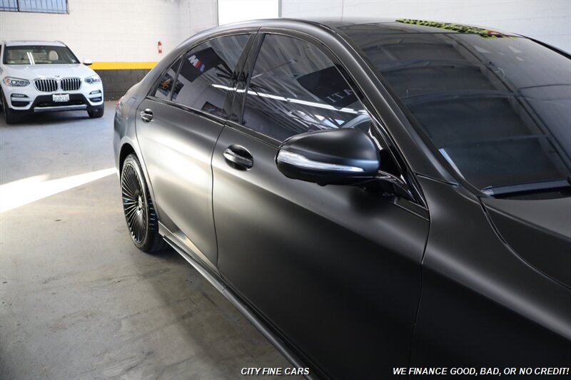 2019 Mercedes-Benz S-Class S560 photo 13