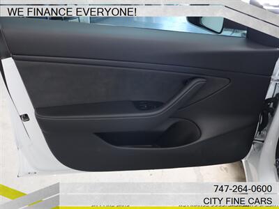 2019 Tesla Model 3 Performance   - Photo 15 - Panorama City, CA 91402