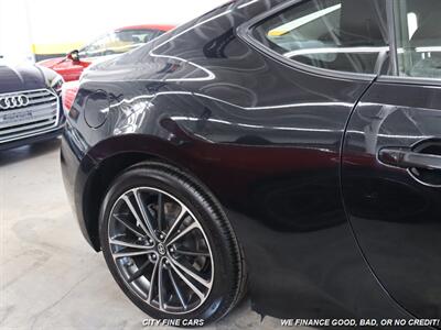 2013 Scion FR-S   - Photo 10 - Panorama City, CA 91402